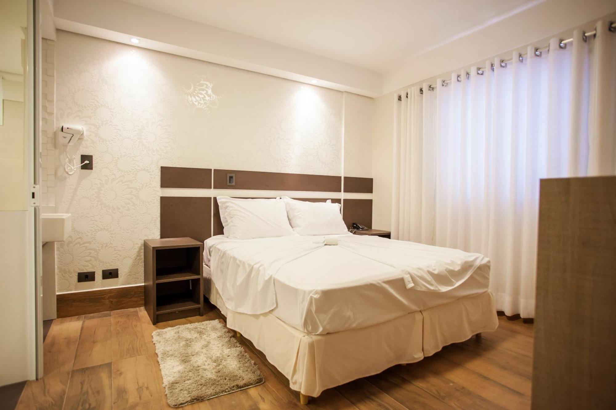 Estoril Hotel Marília Szoba fotó