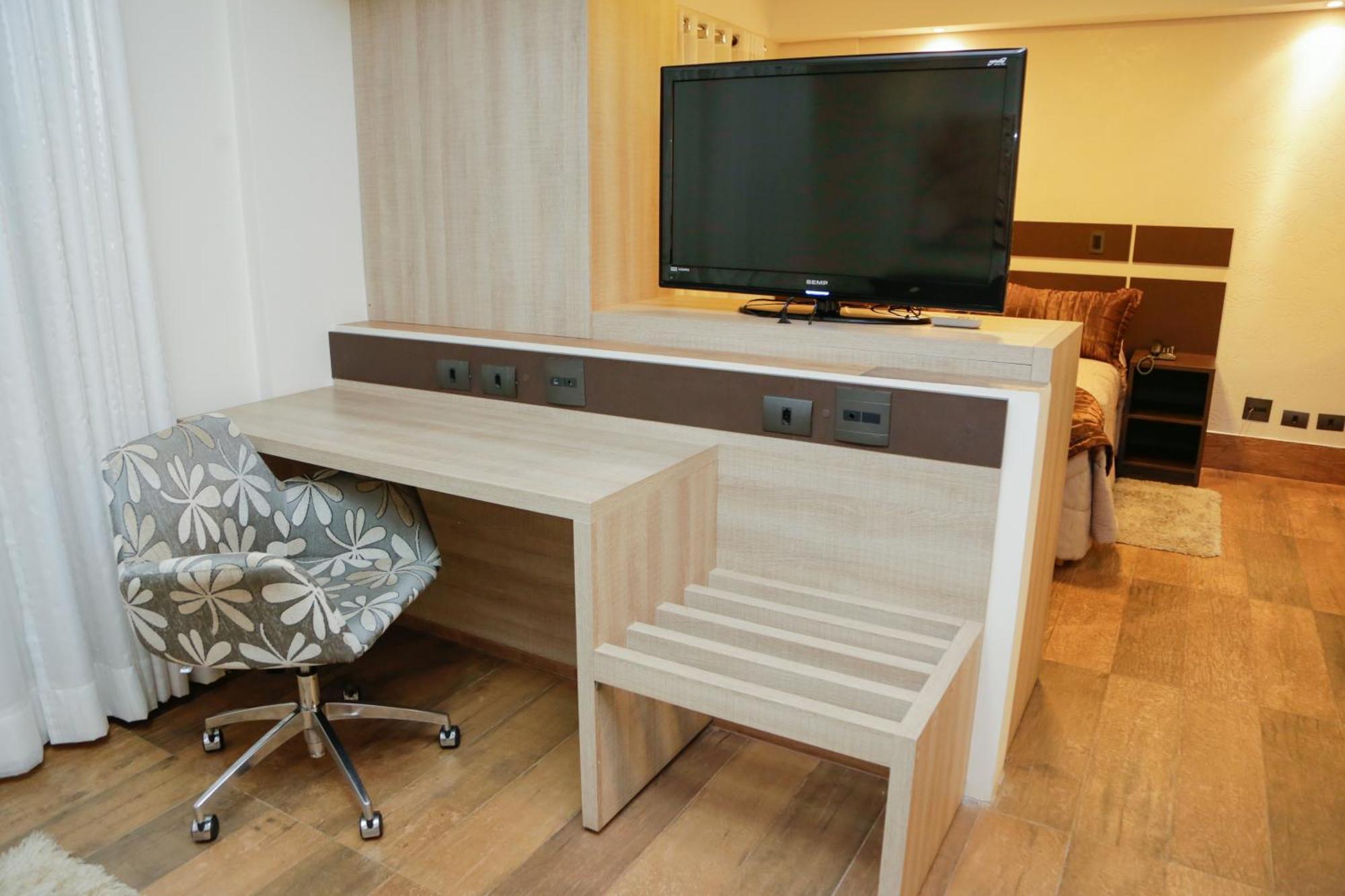 Estoril Hotel Marília Szoba fotó