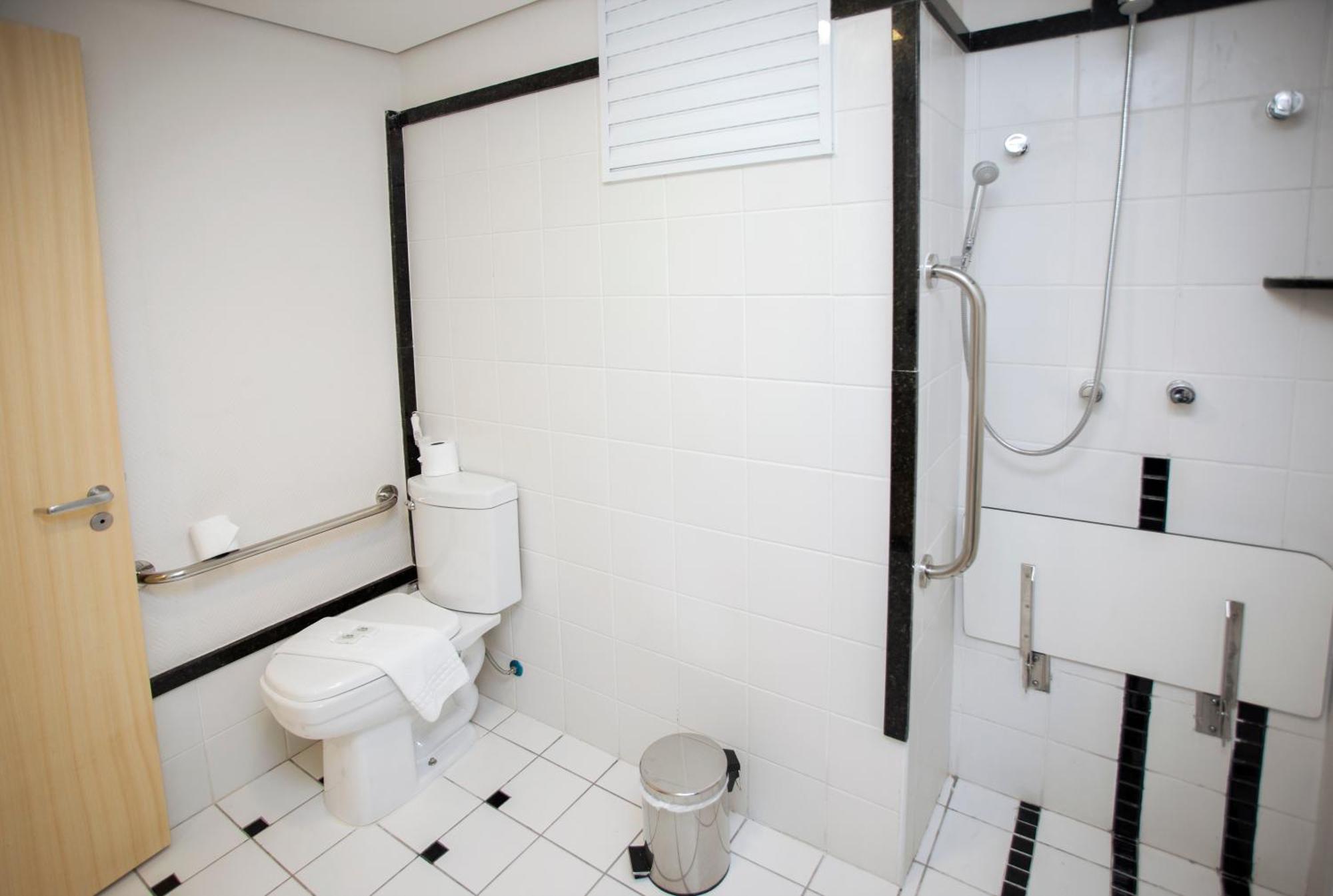 Estoril Hotel Marília Szoba fotó
