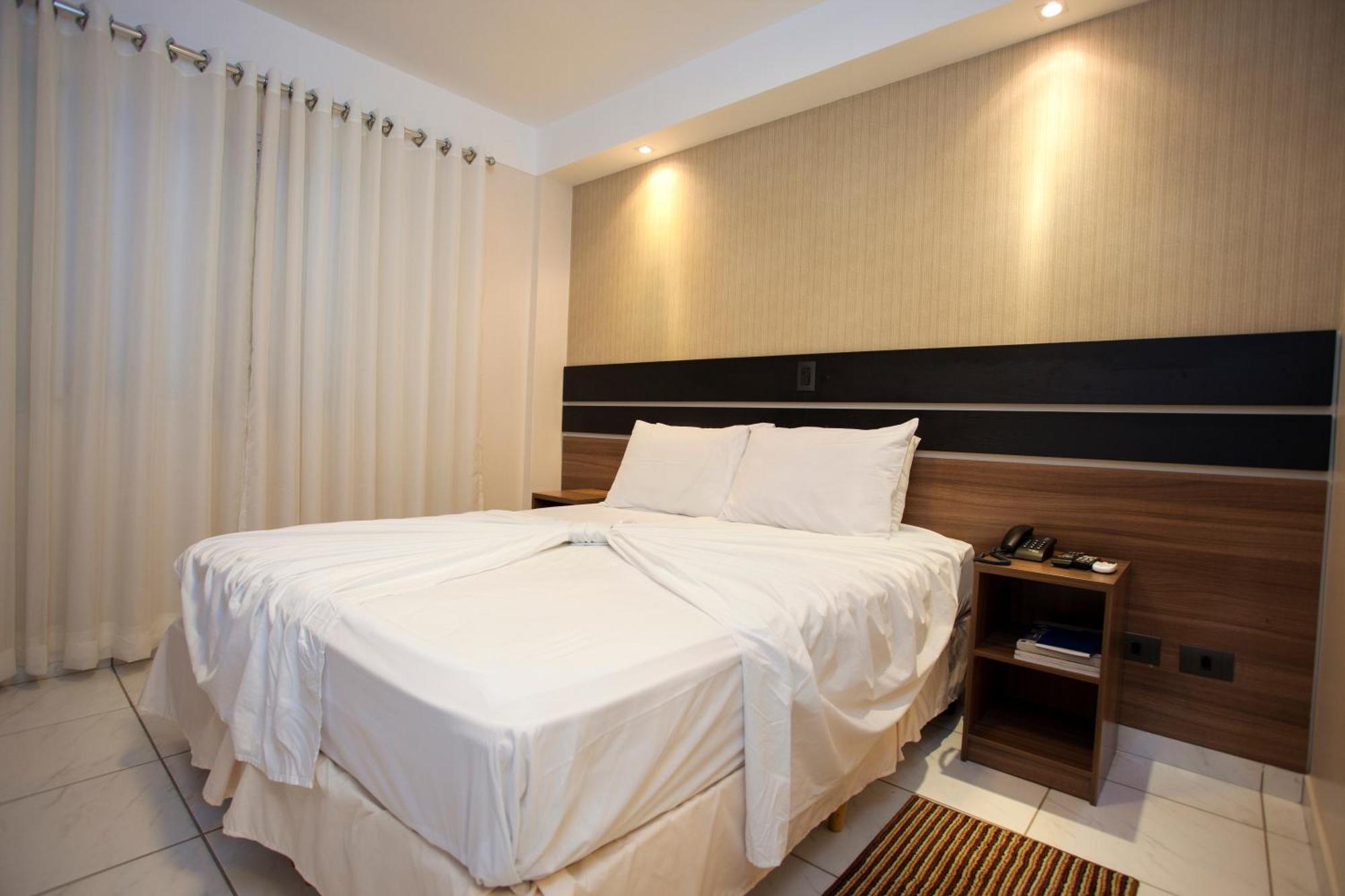 Estoril Hotel Marília Szoba fotó