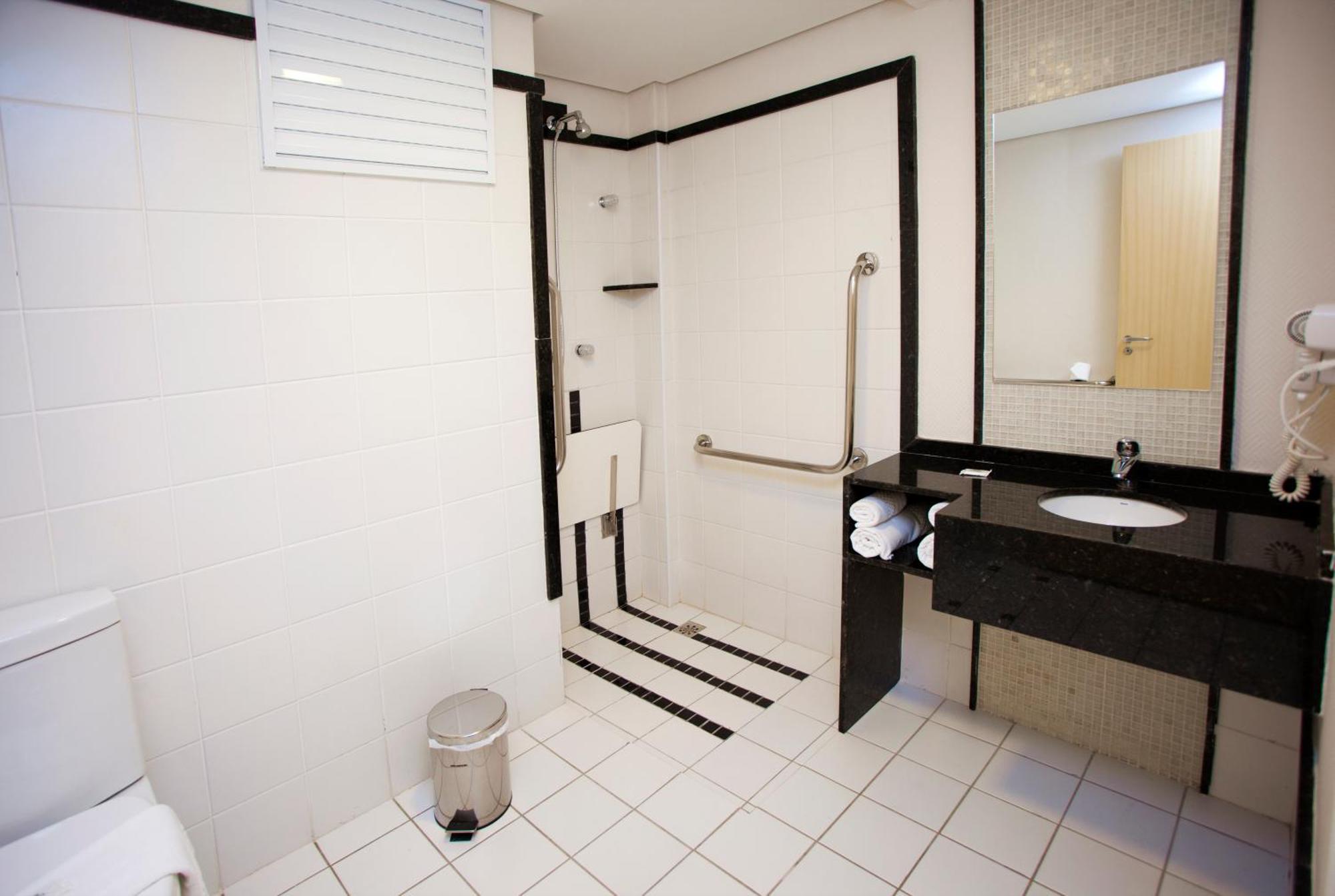 Estoril Hotel Marília Kültér fotó