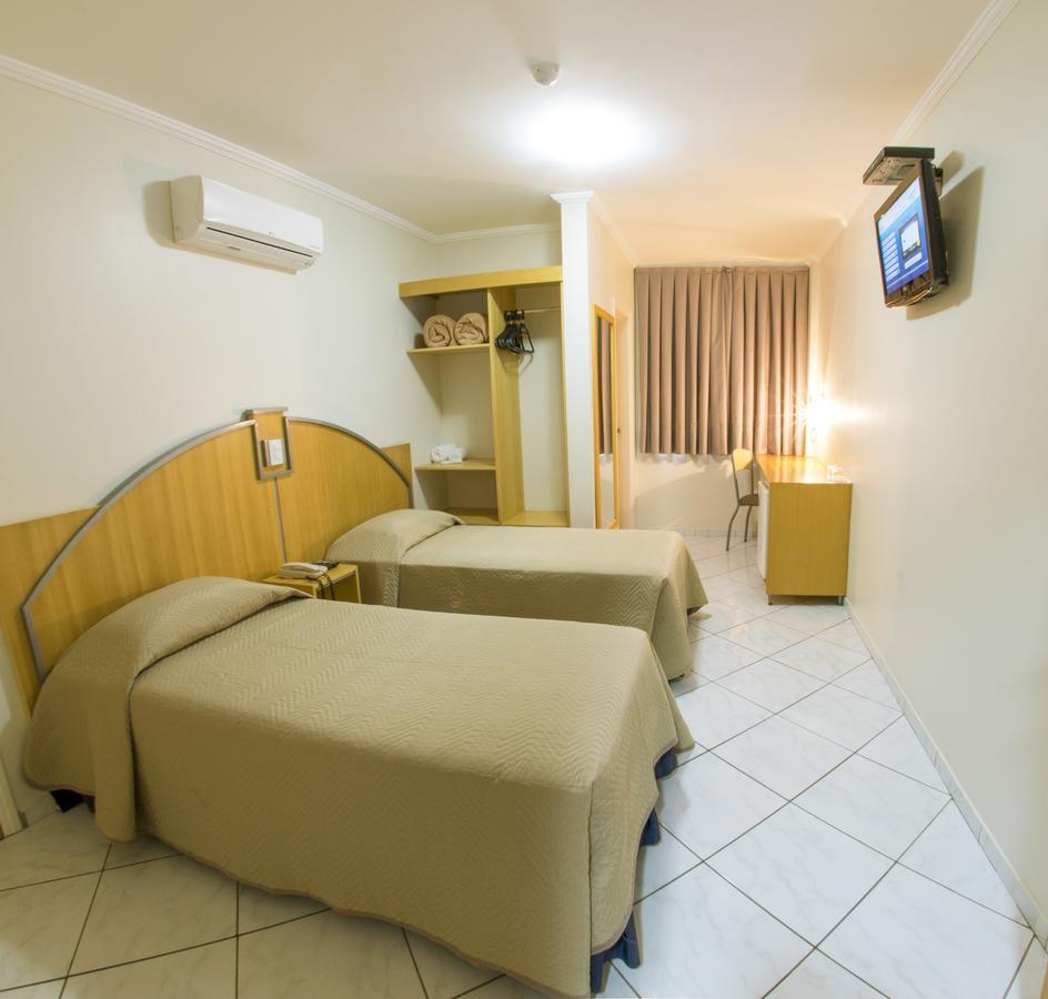 Estoril Hotel Marília Kültér fotó